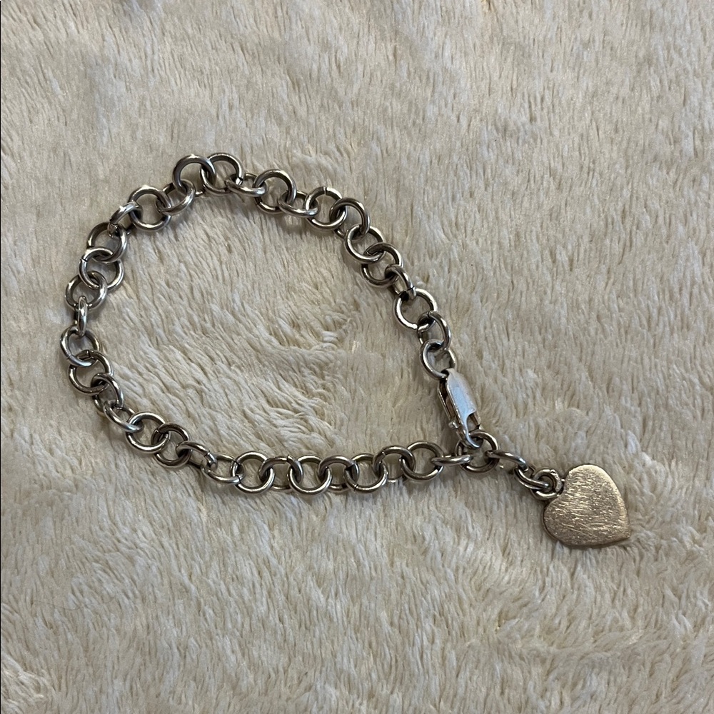 Silver Heart Charm Link Bracelet - Women's Jewelry